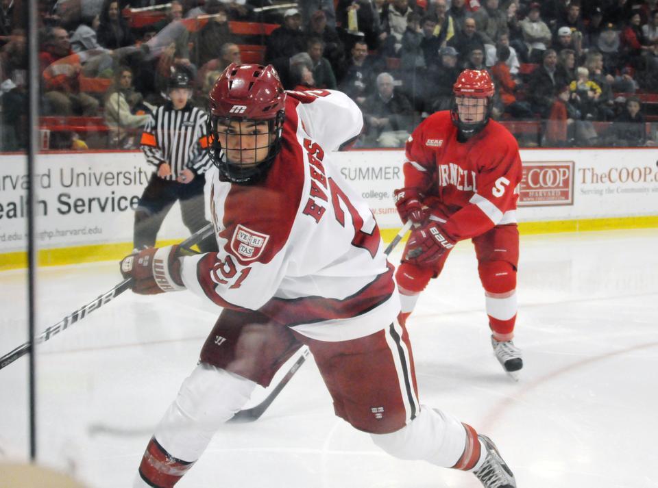 Junior forward Marshall Everson scored an opportunistic goal in the second period of Friday night’s anticipated matchup with Cornell. Everson took advantage of a screen in front of the goalie to sneak the puck past him. 