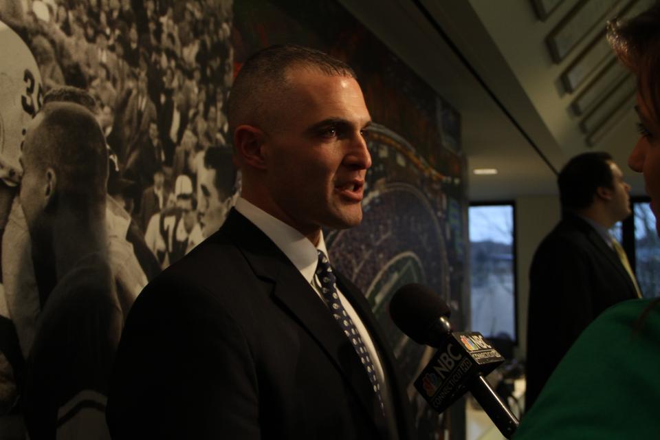Reno, Former Harvard Assistant, Takes Over as Yale Football Coach ...