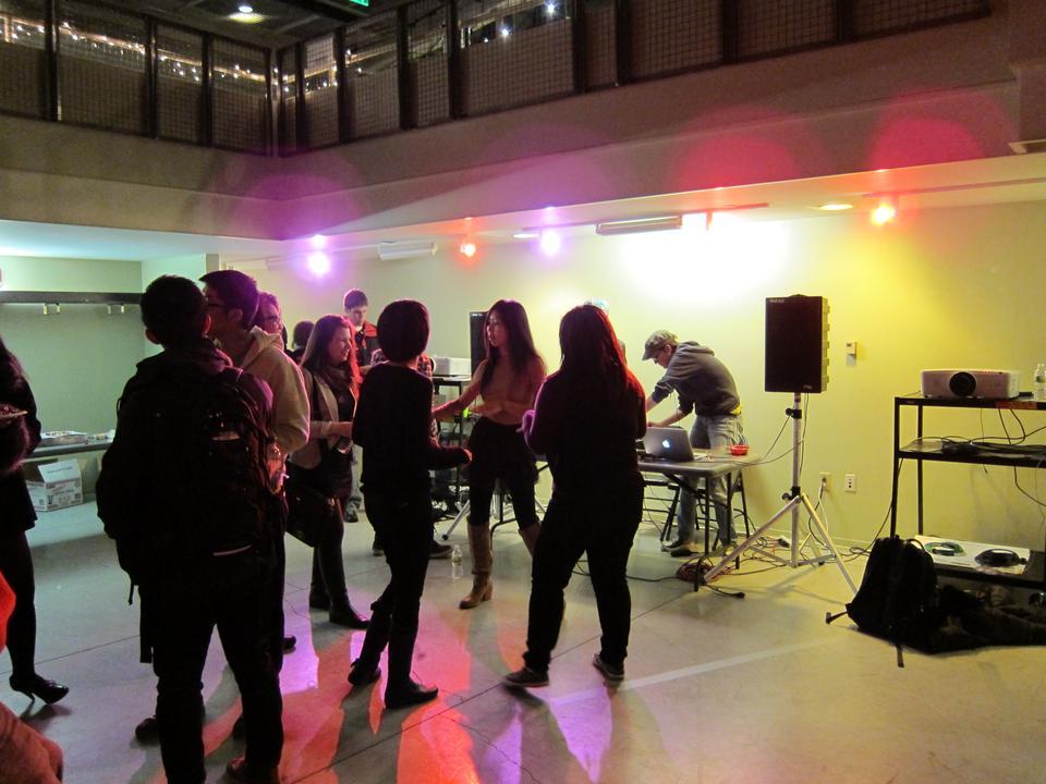The Arts @ 29 Garden January Arts Intensives, a workshop offered during Wintersession, wrapped up with a celebration DJ’ed by the ‘Learn to DJ’ intensive students. 