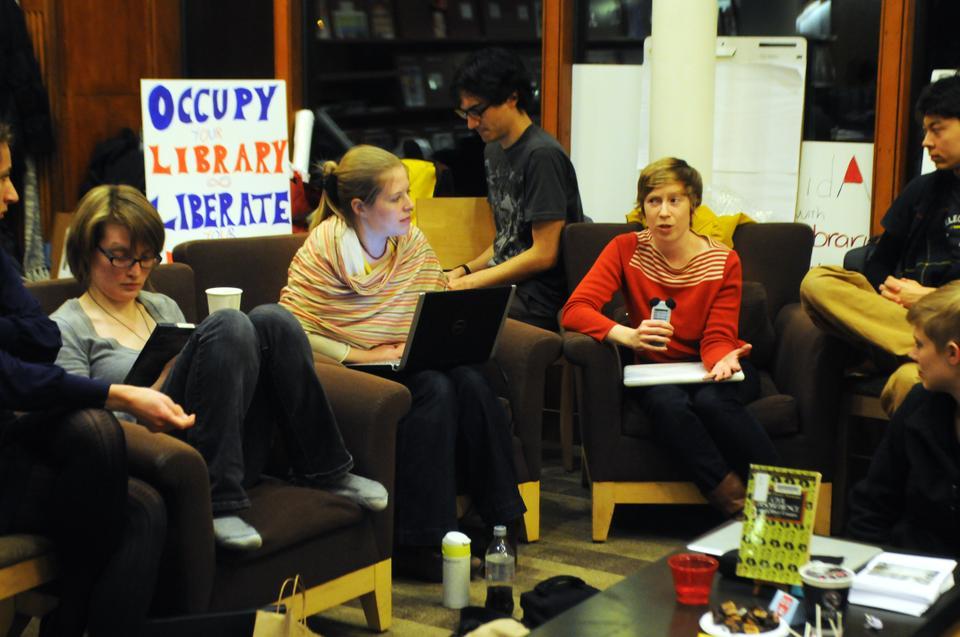 Katherine M. Stevens of the GSAS takes the microphone during an Occupy Harvard-Lamont's  "Think Tank" on power, coercion, and the University.