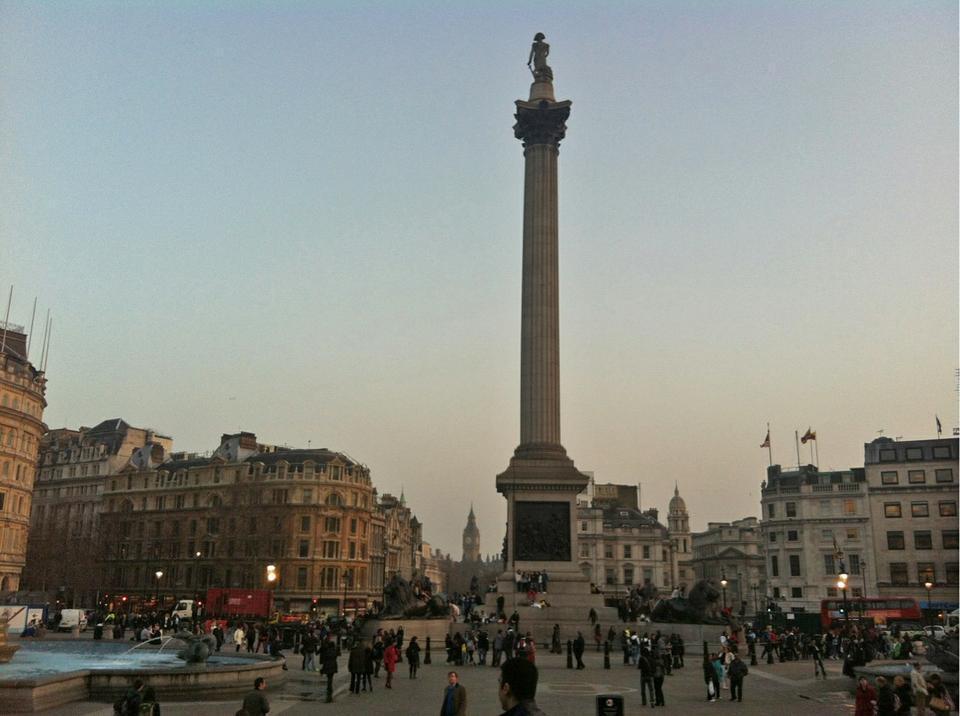 Sitting on the steps of Trafalgar Square with my roommate and appreciating the view made me feel like a tourist in my home city. This time last year I would walk through this area to work every day, far too busy to look up at the beautiful sights around me. 