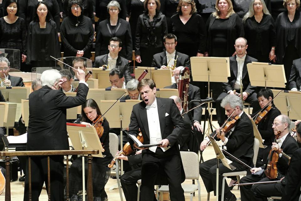 Conductor Christoph von Dohnányi leads bass-baritone soloist Hanno Müller-Brachmann, the Boston Symphony Orchestra, and the Tanglewood Festival Chorus in Brahms's "Ein deutsches Requiem."