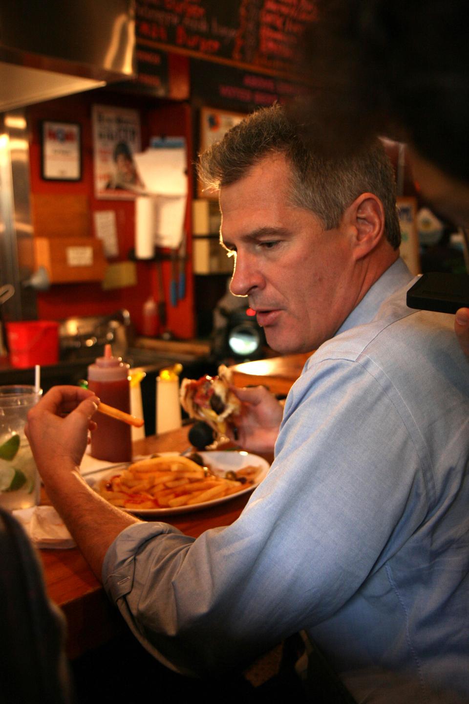 US Senator Scott Brown stopped by Mr. Bartley's Burger Cottage to enjoy the "Scott Brown" burger and fries for lunch Monday.