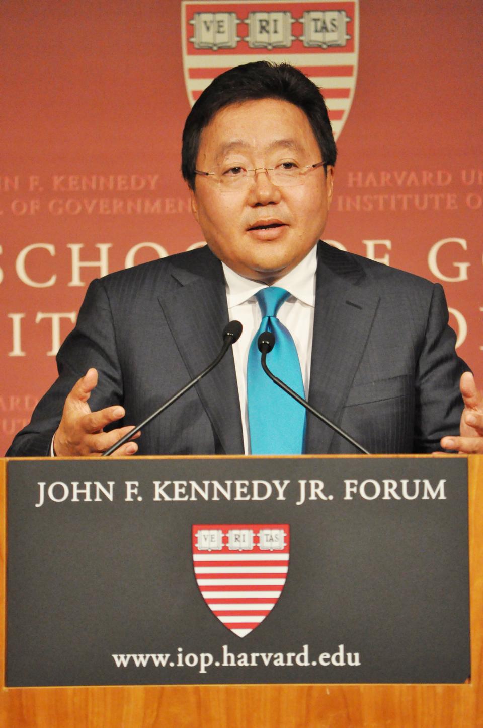His excellency Tsakhiagiin Elbegdorg, President of Mongolia and HKS '02, makes a public address about Mongolia's peaceful transition into capitalism and Democracy at the John F. Kennedy Jr. Forum on Friday, September 21.