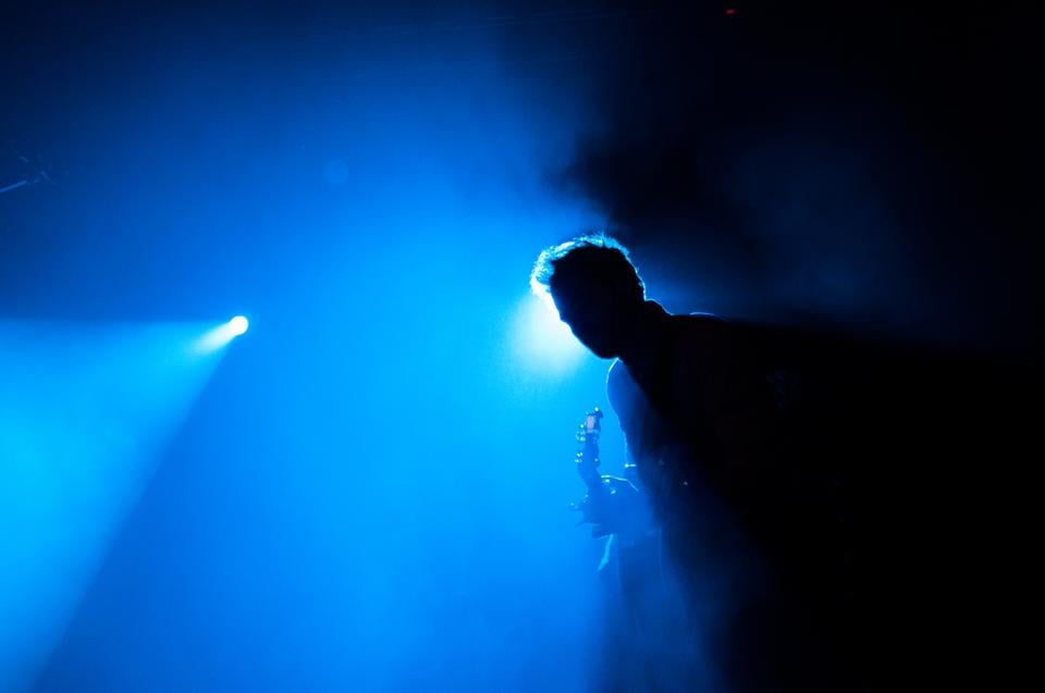 Ed Sheeran performed in the House of Blues Boston on September 19th. Performing without supporting musicians, Sheeran used the looping pedal extensively both for backing beats and layering vocals. 