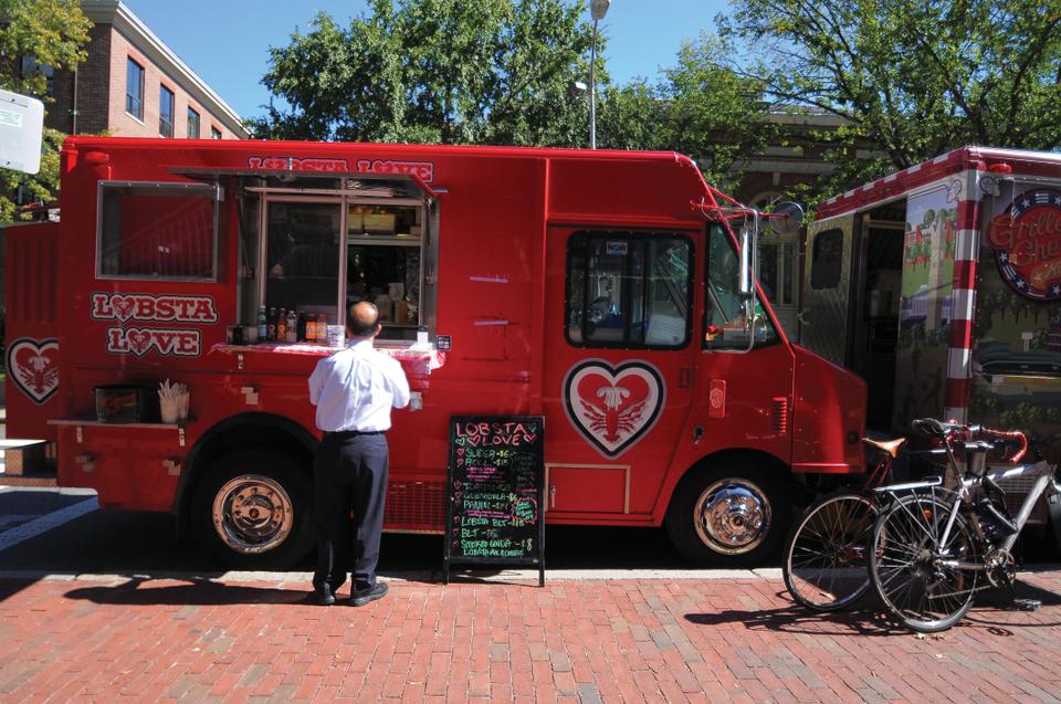 Due to the construction in front of the Science Center, food trucks such as Lobsta Love have now been forced to relocate behind the Science Center, where they are crammed in between traffic and other cars. 