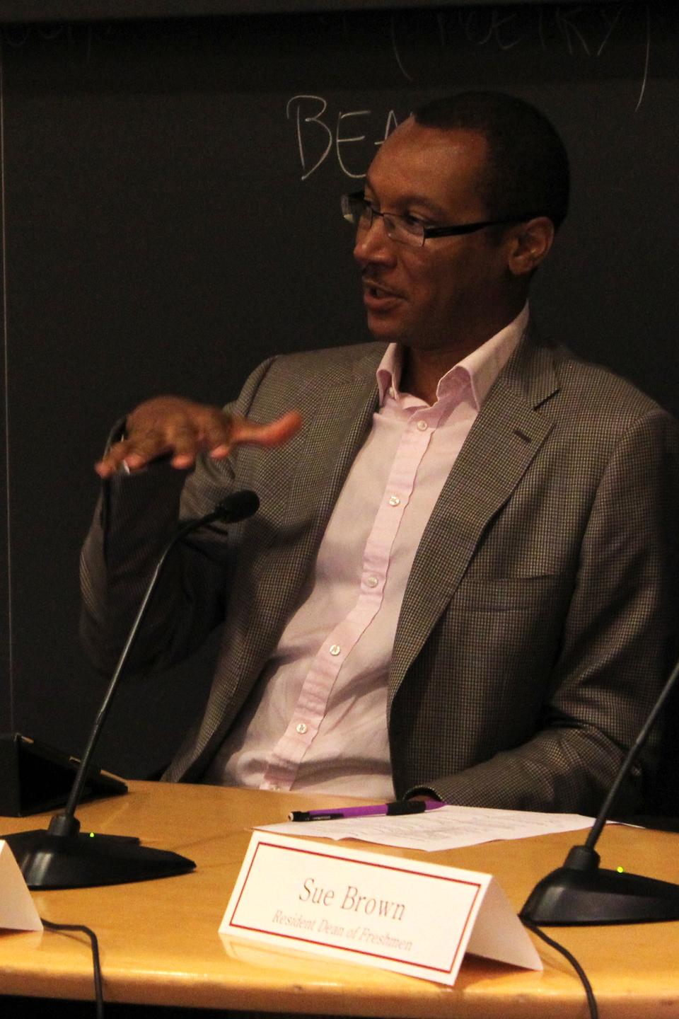 Tommie Shelby (African and African American Studies and Philosophy) reminisces on embarrassing, yet lonely, moments as a freshman who was a first generation college student. The FDO and faculty members created this panel to discuss new methods of helping first generation freshmen settle into college. 
