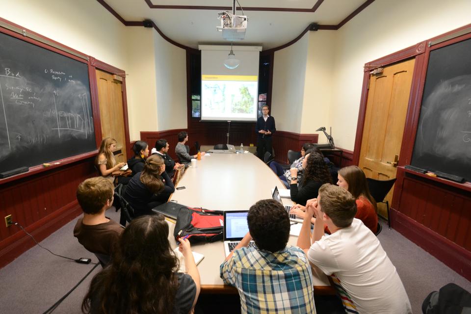 Professor Felix Warneken discusses the Origins of Human Altruistic Behavior. His recent research suggested that humans have a biological predisposition towards altruism.