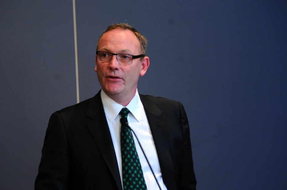 Ben Emmerson QC, UN Special Rapporteur on Counter-Terrorism and Human Rights, describes the obstacles he currently faces to his mandate from the United Nations, which is to assess human rights conditions through investigation and reporting. He spoke about counter-terrorism strategies, the accountability of US government officials in the cases of targeted killing, torture, rendition, and secret detention, as well as the stances taken on these issues by the candidates in the upcoming US Presidential Election.