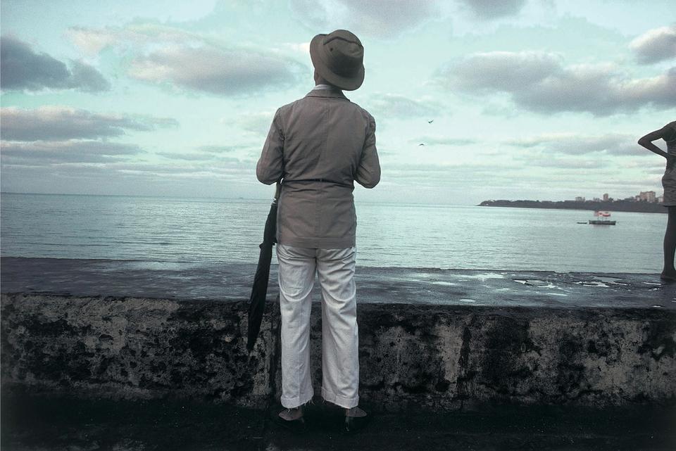 Taraporevala's "The Man in the Sola Hat," 1985.