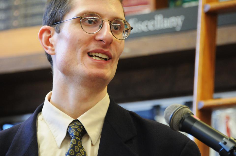 Michael David Cohen, former Harvard Graduate School student, discusses the effects of the Civil War on colleges and also regional differences between Northern and Southern institution.  Cohen recently published his first book: Reconstructing the Campus: Higher Education and the American Civil War, and spoke at the Harvard Book Store.
