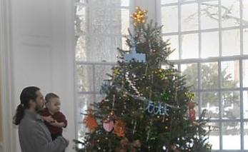 Cover image for Where to Shop for the Holidays