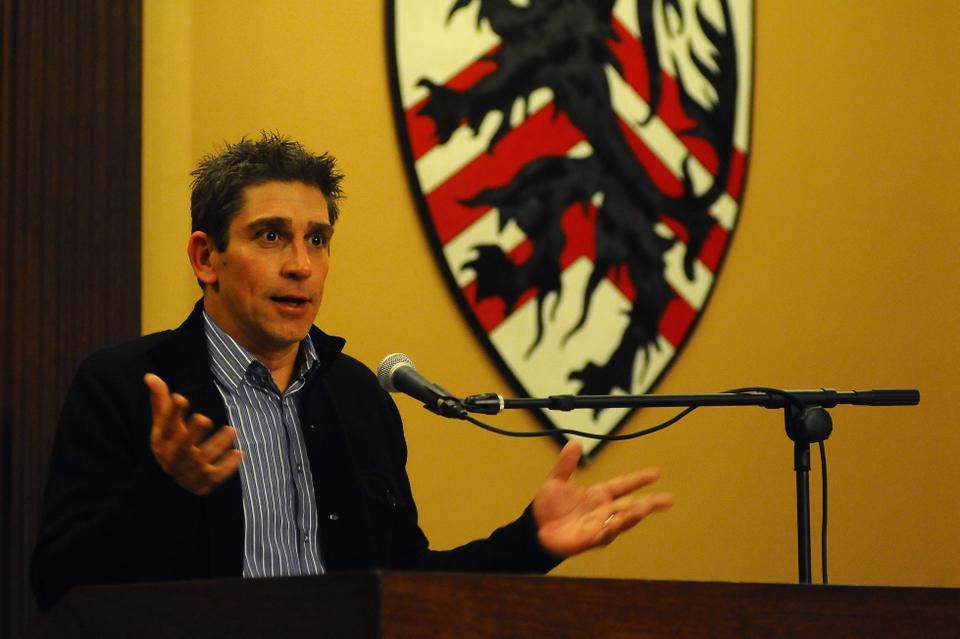 On Wednesday, Richard Blanco, the inauguaral poet for President Barack Obama’s second term, spoke to an audience at the Winthrop House Junior Common Room about his writing and his evolving cultural identity as a member of the Cuban-American community.