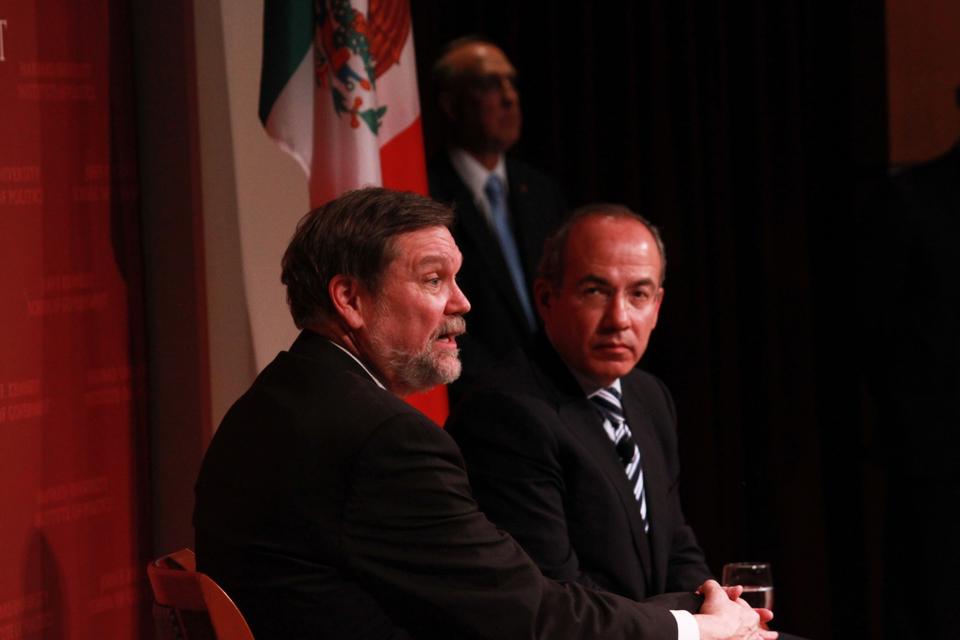 Felipe Calderon (right), the 56th President of Mexico (2006-2012) and the Inaugural Angelopoulos Global Public Leaders Fellow at the Harvard Kennedy School, speaks at the JFK Forum with David T. Ellwood (left), the Dean of Harvard Kennedy School. Calderon discussed a variety of issues, including Mexican economic interests, the level of violence in Mexico, and Mexico's role in Latin America.