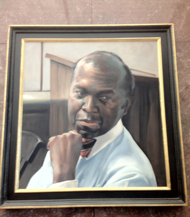Senior Admissions Officer David L. Evans keeps a watchful eye on students as they enter (and hopefully) exit Lamont. He is the front desk’s second pair of eyes, making sure you open your laptop case, and the front pocket of your backpack on your way out.