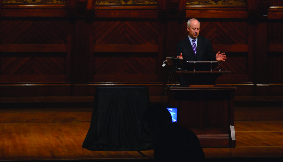 Government professor Michael J. Sandel delivers a “Justice” lecture in Sanders Theatre in a December 2012 file photo. Sandel’s teaching in the edX “Justice” course was criticized by philosophy professors at San Jose State University.