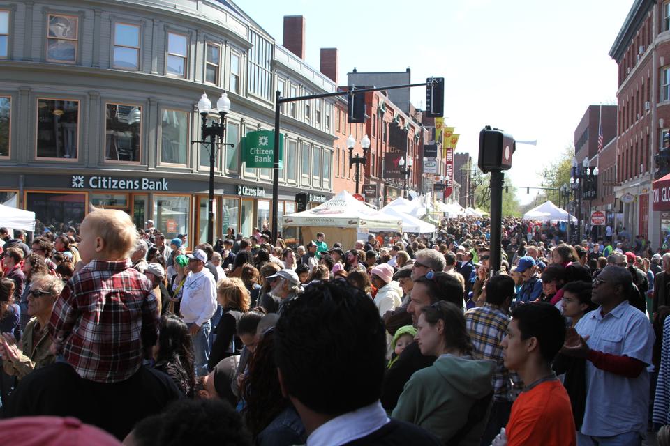 Mayfair is an annual festival in Cambridge, where local vendors and artists line the streets of Harvard Square show their stuff. This year's event, on May 5th, boasted large crowds, chalk masterpieces, and performances from groups like Mariachi Veritas.