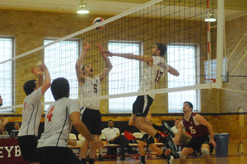 Led by sophomore outside hitter DJ White, who had a team-best 239 kills in 2013, the Harvard men’s volleyball team finished with an 18-9 record on the season, highlighted by an upset of No. 9 Penn State. 