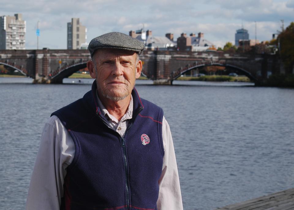Harvard men's heavyweight crew coach Harry Parker, who had led the Crimson since the early 1960's, died Tuesday at 77.