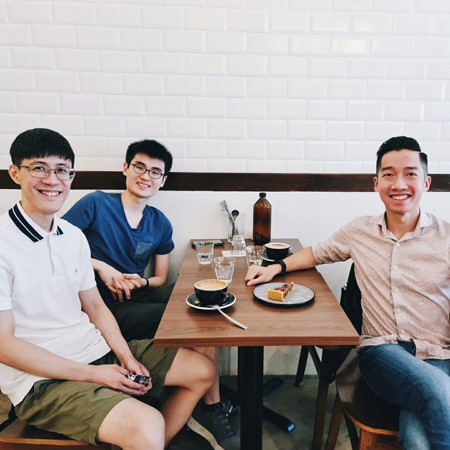 Makoto C. Hong, right, an LL.M. student from Singapore, said regular meetings with two other Harvard Law LL.M. students from Singapore have helped him stay connected throughout the year.