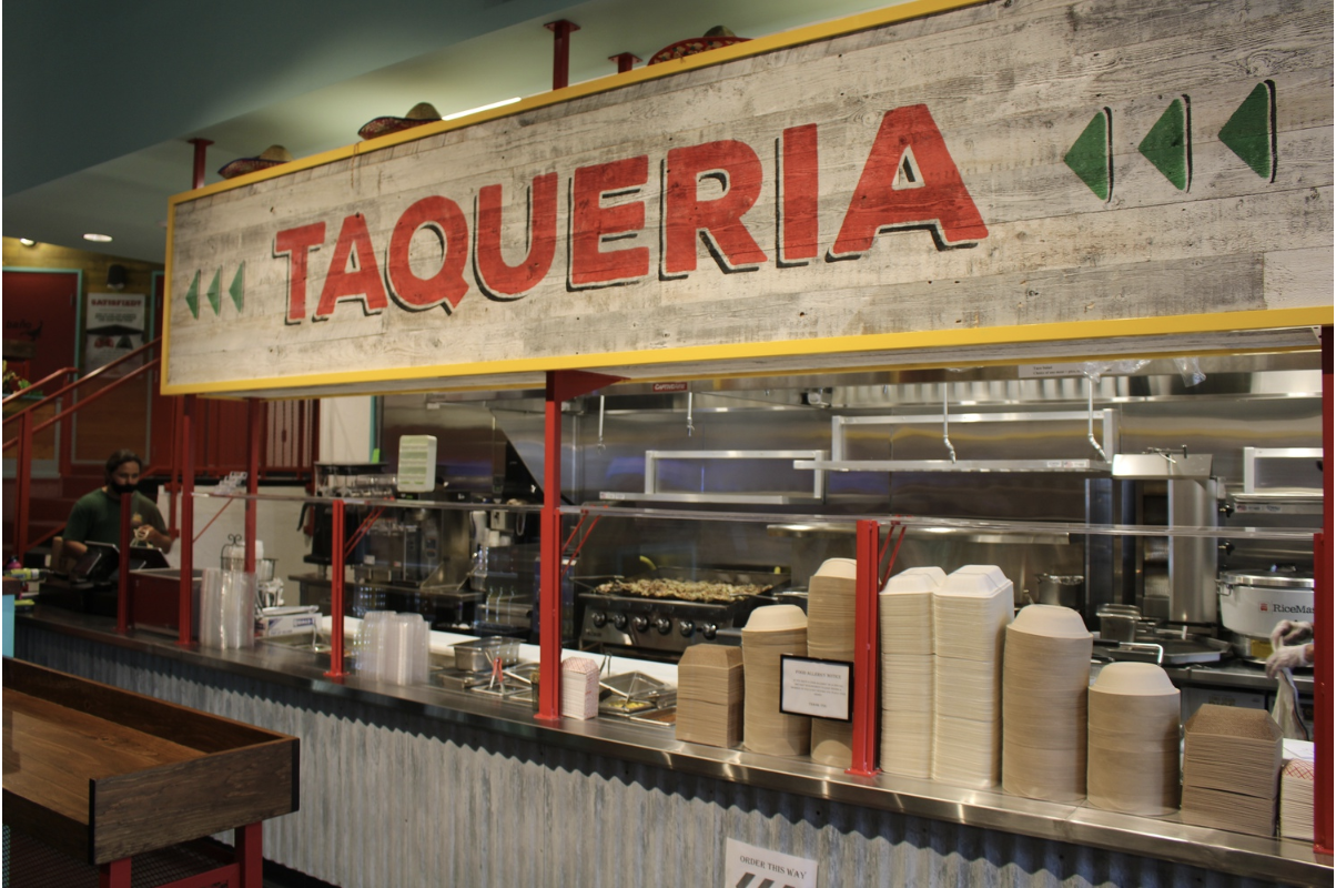 El Jefe’s has moved from its original spot by Tasty Burger to a larger, more expansive location closer to the Yard.