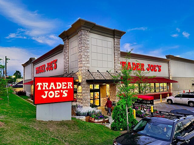 An image of a Trader Joe's Building